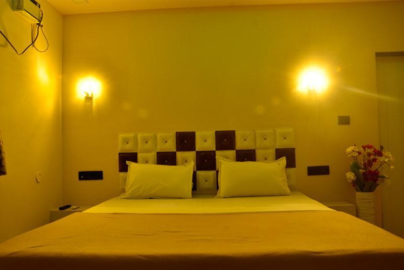Planet Goa Beach Resort Calangute Eksteriør bilde